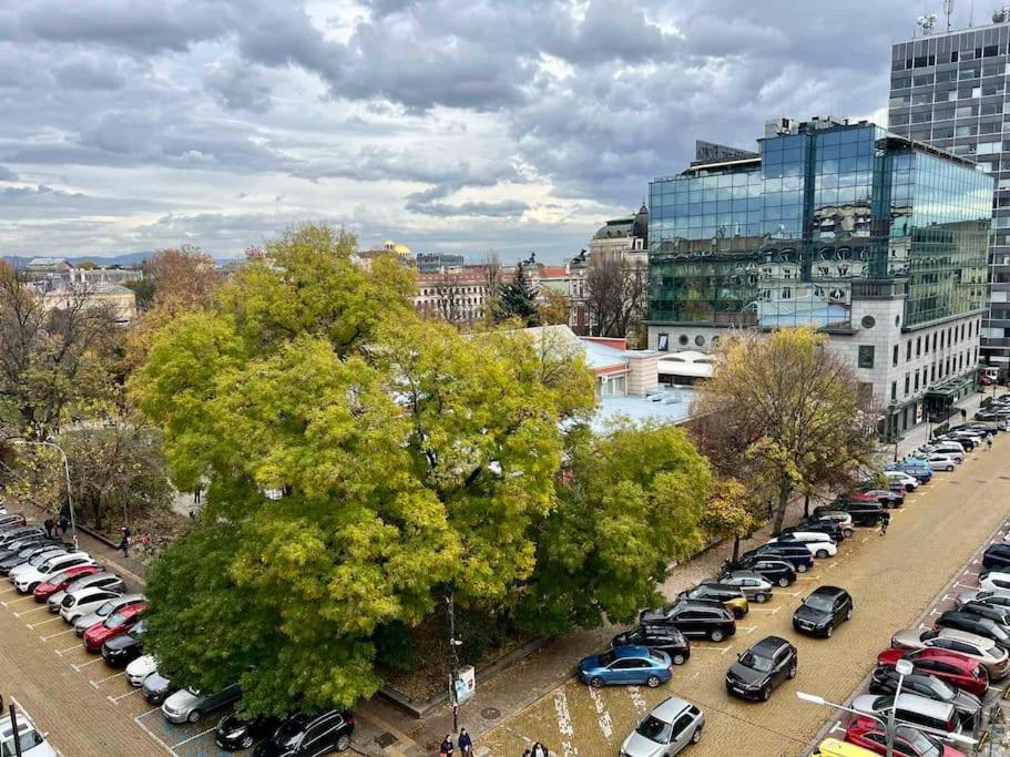 Location ! Location ! Location ! City Garden View Apartment Σόφια Εξωτερικό φωτογραφία